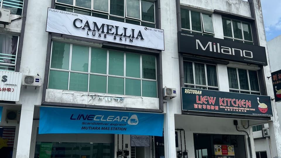 Camellia Luxe Skin House