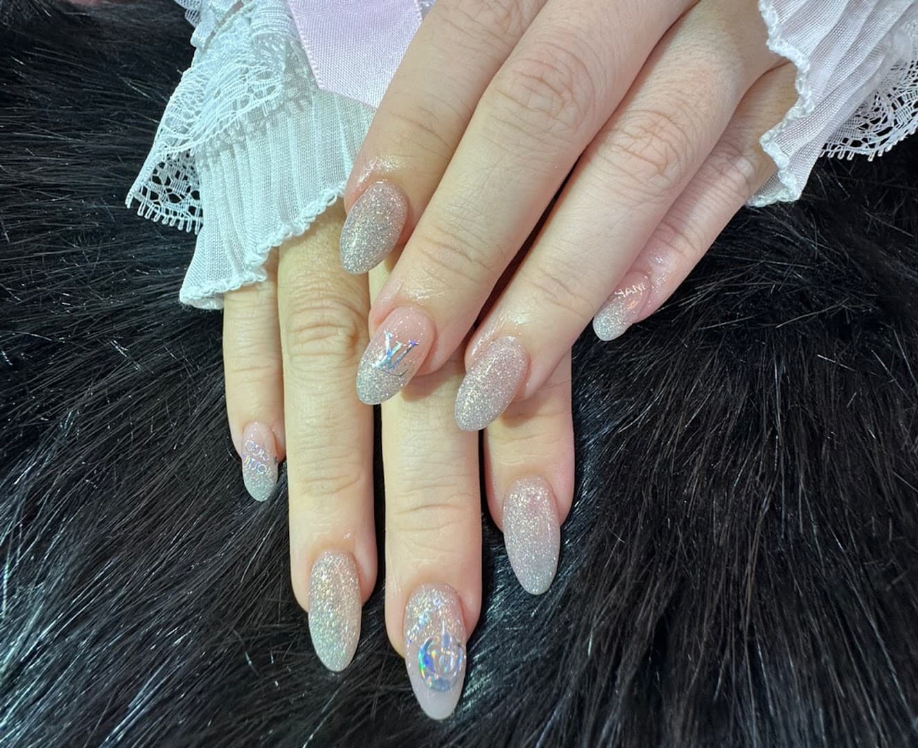 LT NAIL STUDIO 3