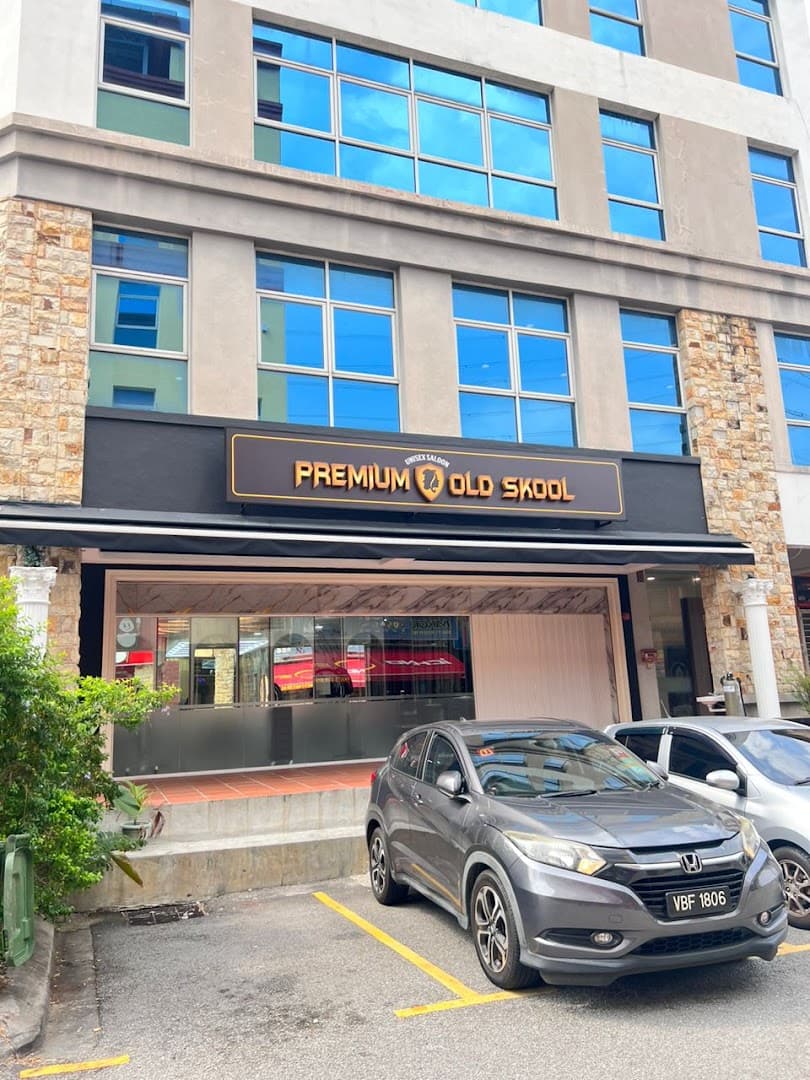 Premium Old Skool Hair Salon Ampang – Haircut, Colour, Facial & Nail Services