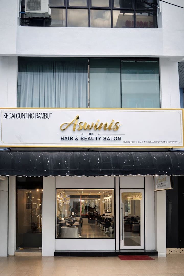 Aswinis Beauty Salon JB
