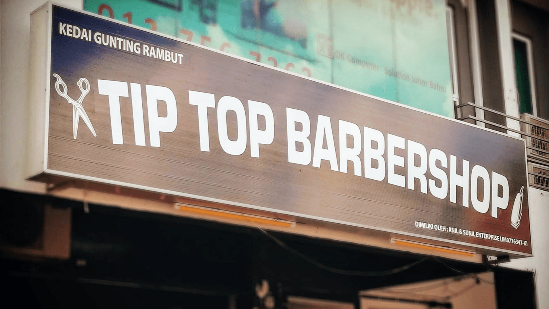 🥇Tip Top Barbershop JB | Best Haircuts & Skin Fades