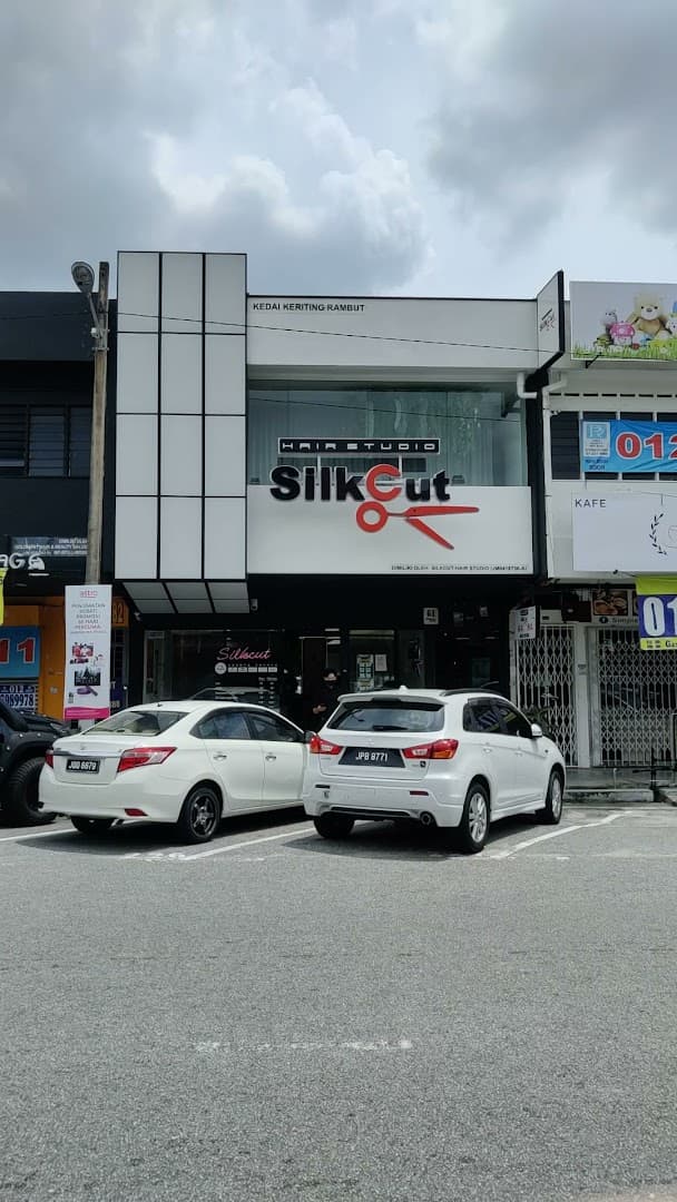 SILKCUT HAIR STUDIO SALON JOHOR JAYA