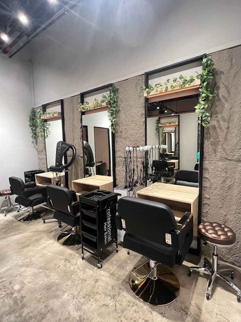 SSEBASTIAN Salon | Hair Salon JB | Larkin Junction 3