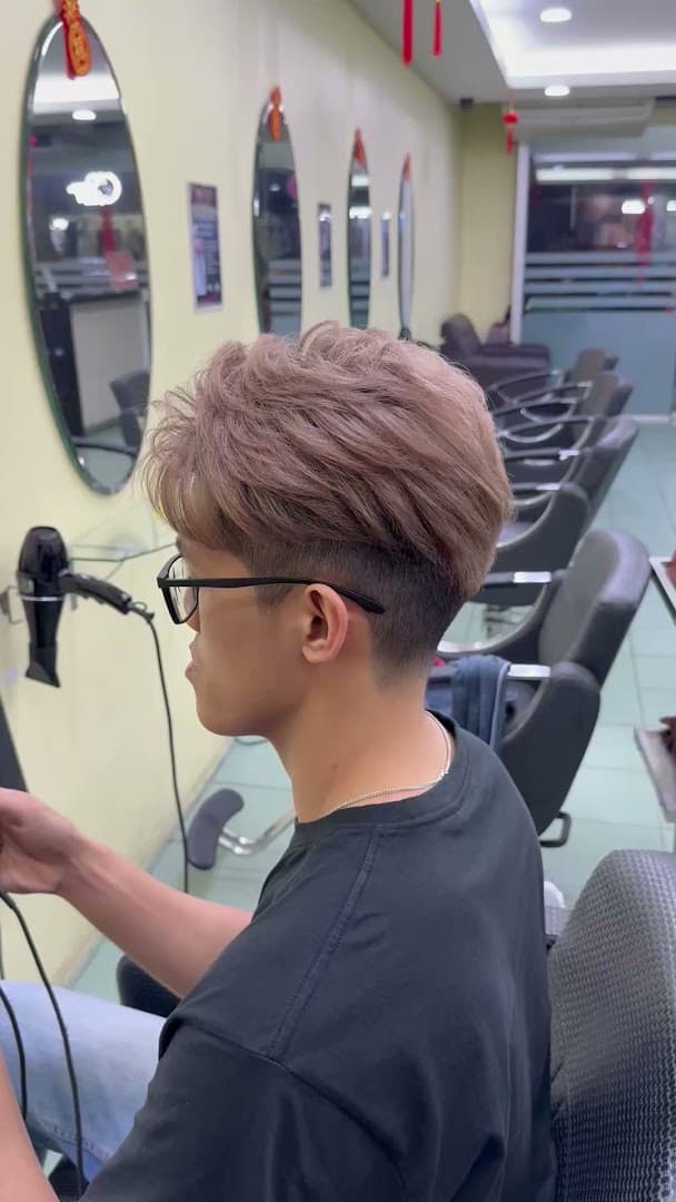 Farrah Beauty Hair Salon 2