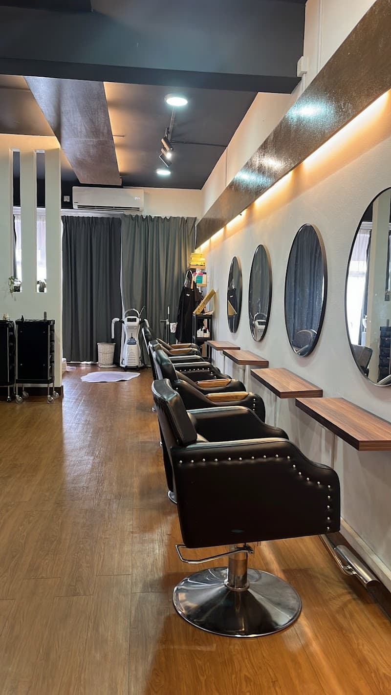 Nili Hair Studio 1