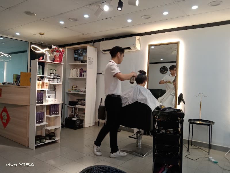 Youya Hair & Beauty Brand Salon 1