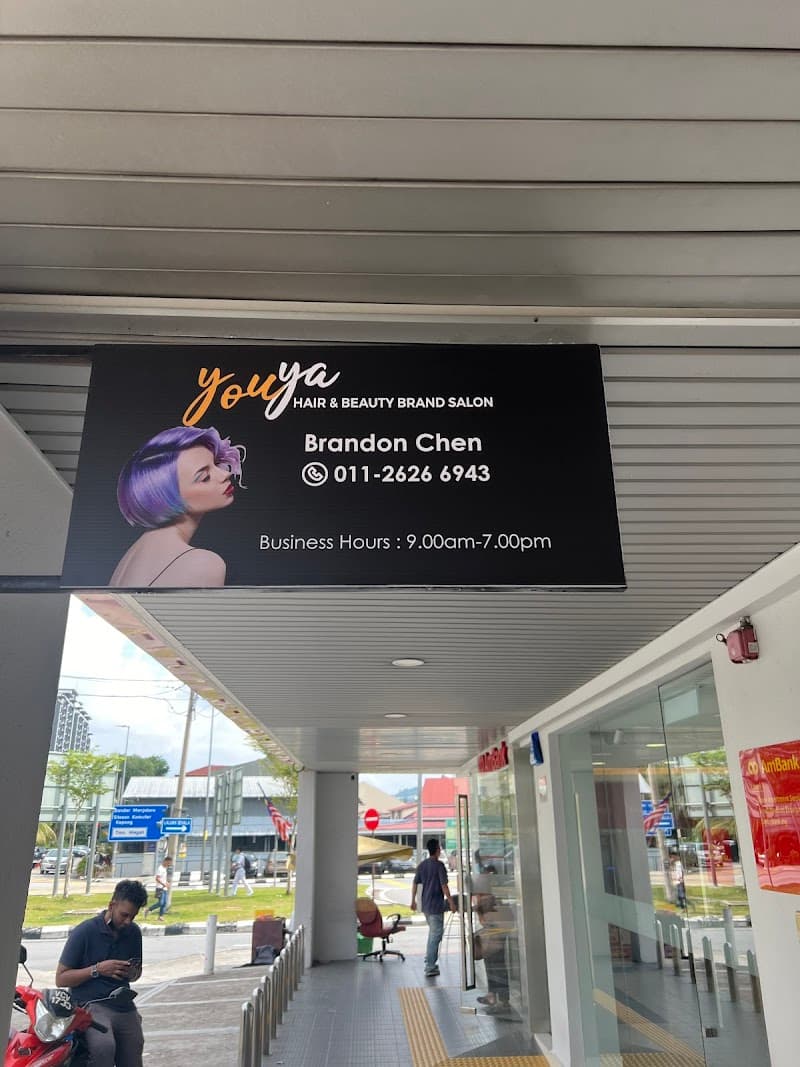 Youya Hair & Beauty Brand Salon 4