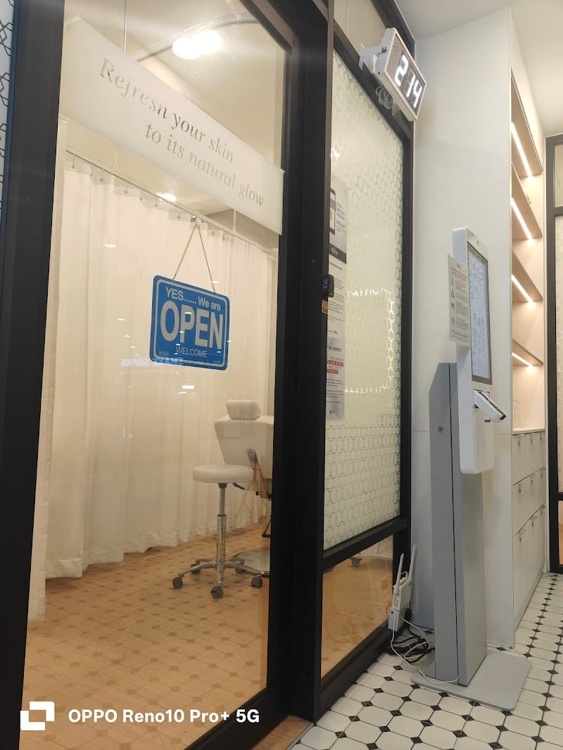 Kskin Korean Express Facial - JB Paradigm Mall 5