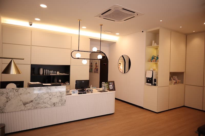 Premier Clinic - TTDI 4