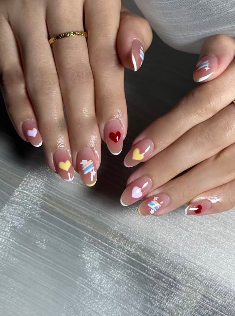 A NAIL SPACE 4