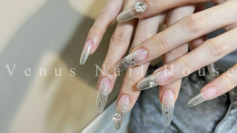 Venus Nail House 1