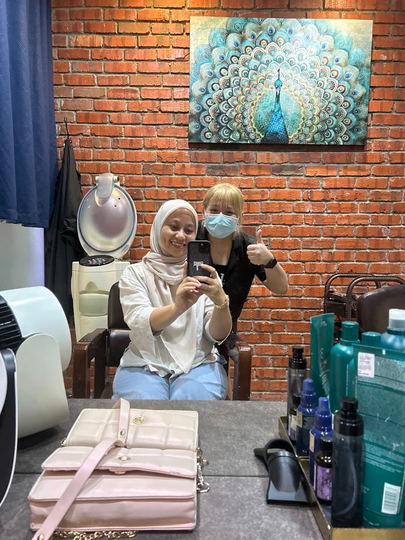 A Cuts Studio (AVEDA ) | Paradigm Mall Hair Salon (JB) 3