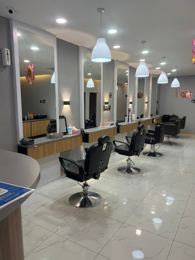 Aswinis Salon Tampoi Indah 2