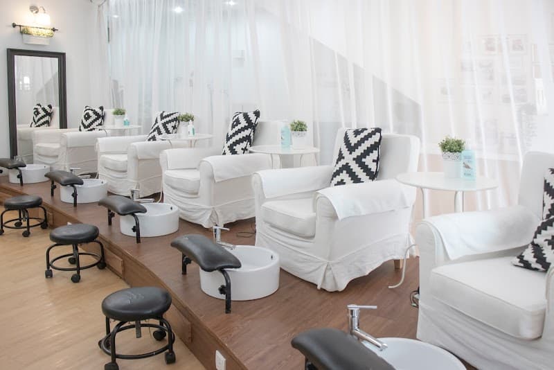 Jac & Ivy Nail Spa (Hartamas) 1