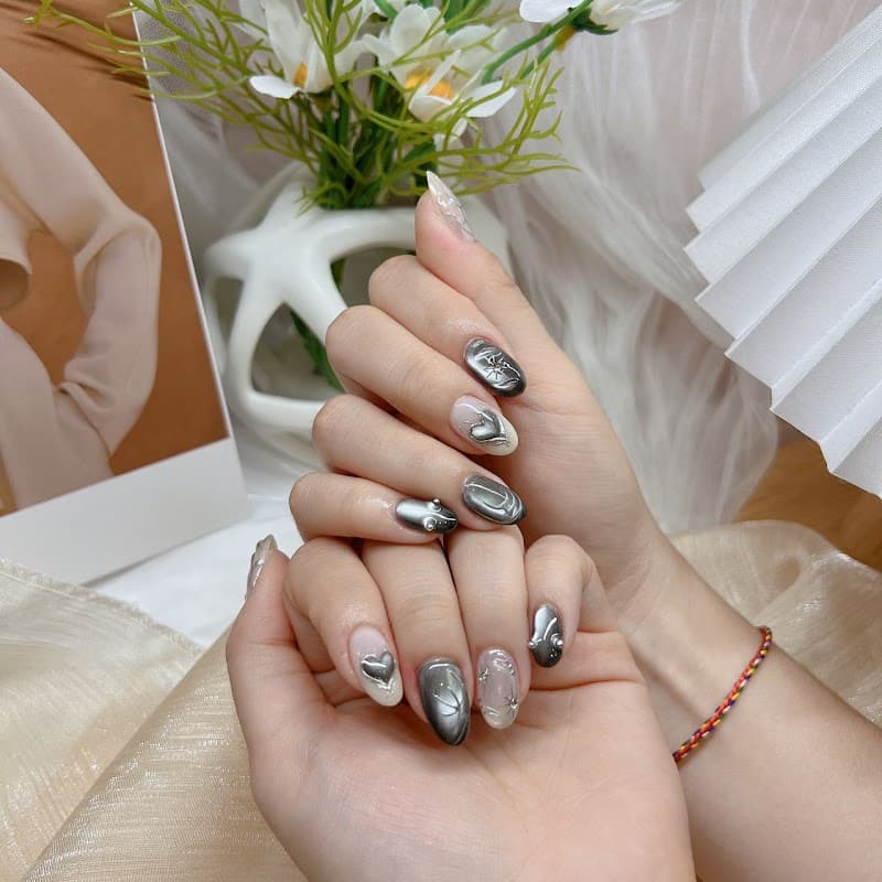 Luminous KL - Nail Salon (Manicure & Pedicure, Eyelash Extension, Embroidery) 4