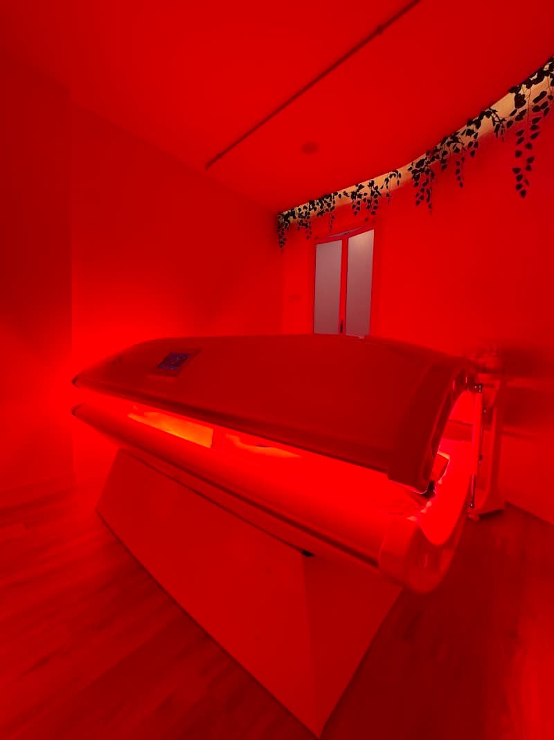 Isaromia Aesthetics Cheras - Facial, Whitening, Slimming Treatment 5