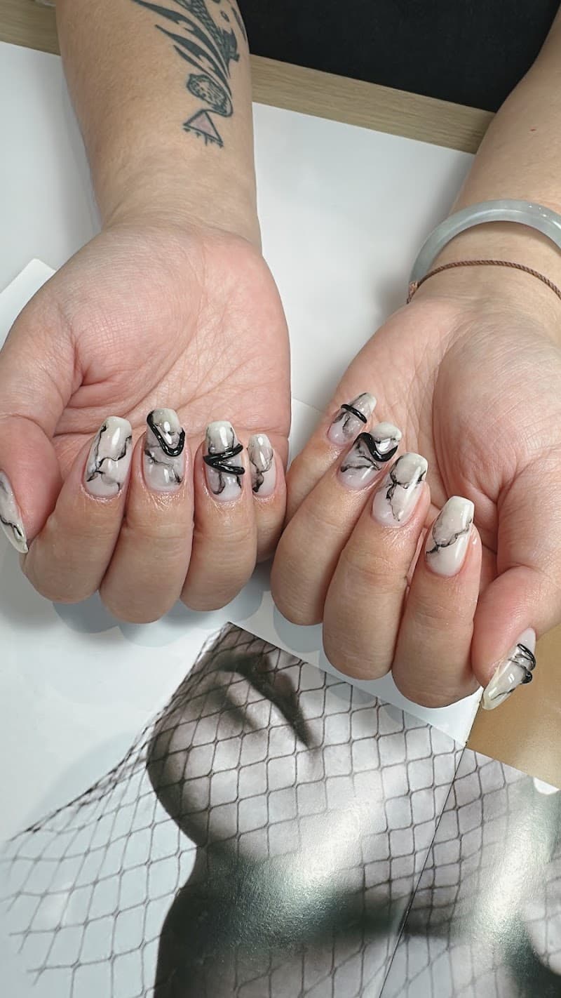 Miyuu Beauty 5