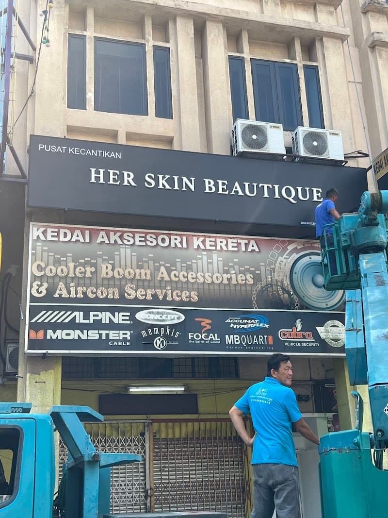 HER SKIN BEAUTIQUE,Kepong Aman Puri 4
