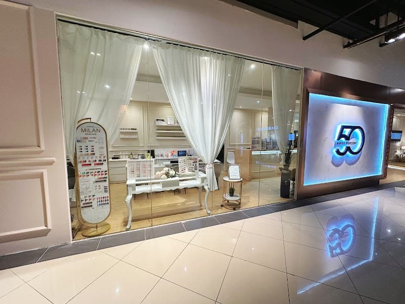 M2 Nail Salon & Spa 4