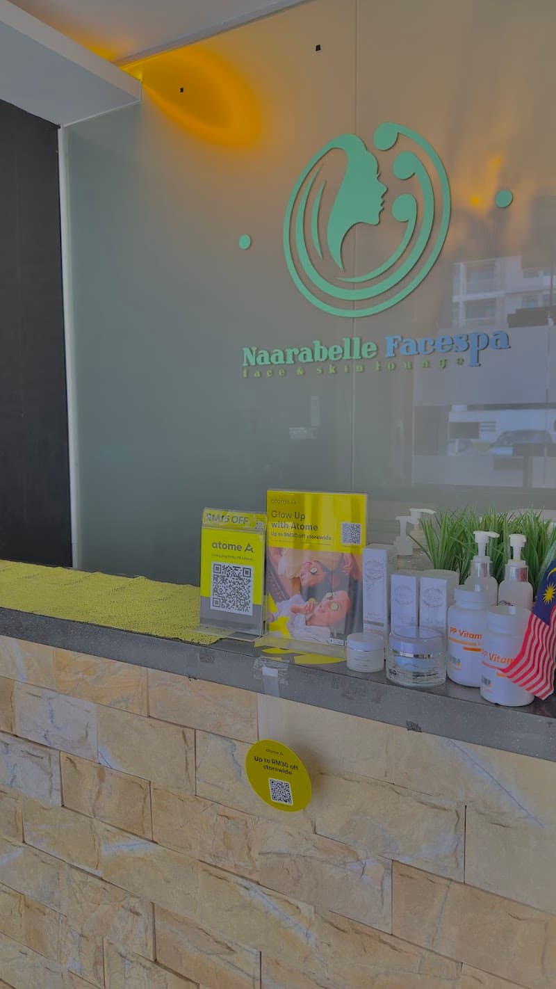 Naarabelle facespa