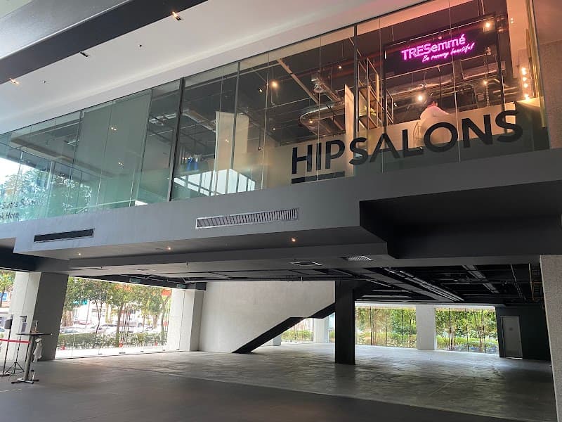 HIPSALONS 4