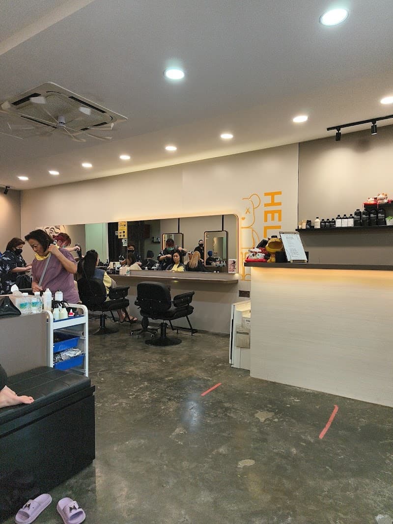 Y 2 Beauty Hair Studio 1