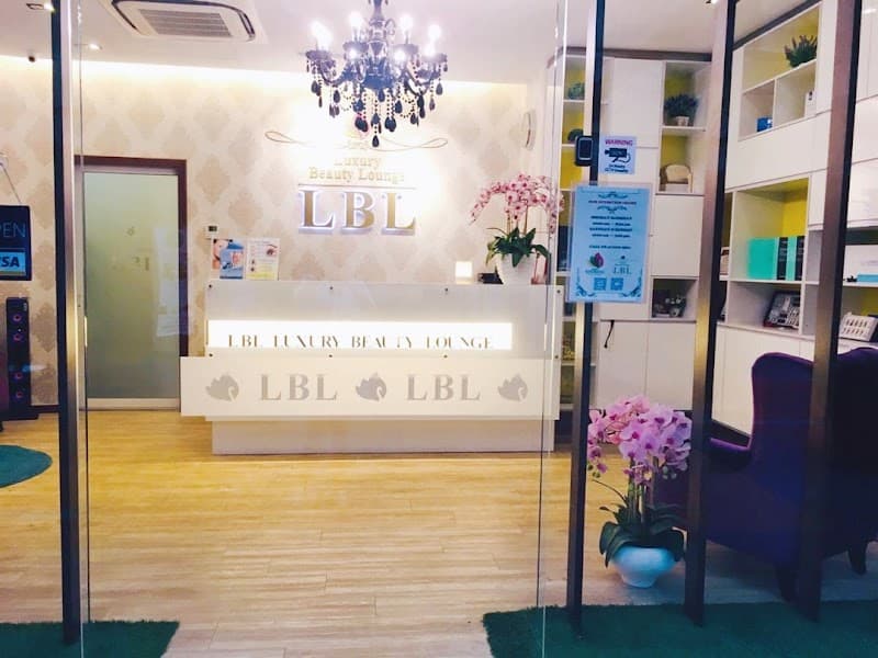 LBL Luxury Beauty Lounge 1