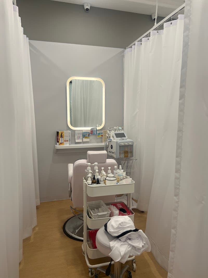 Kskin Korean Express Facial - Avenue K 3