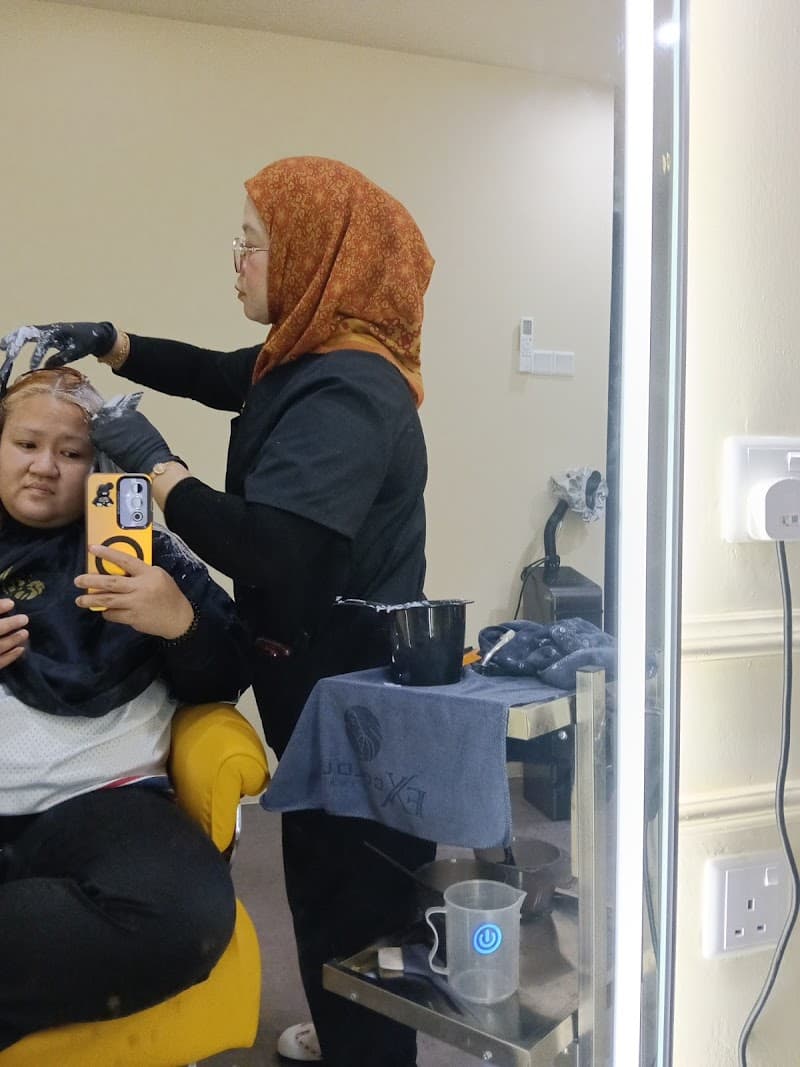 Ex Colour By Inaiya Bukit Dahlia 3