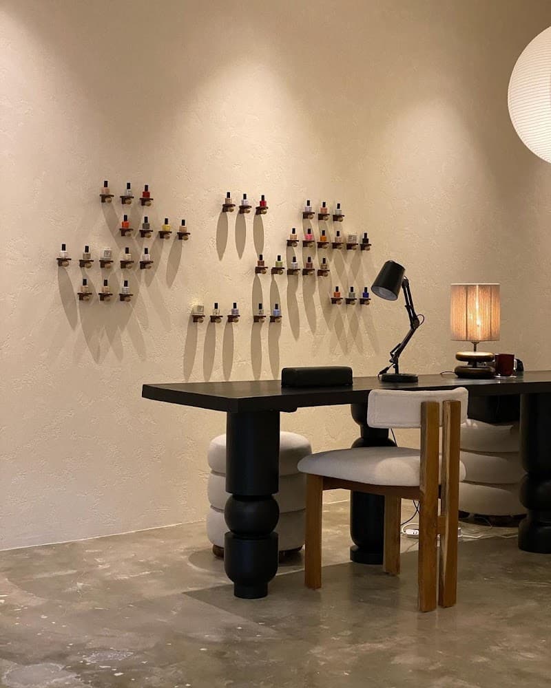 Honest Hour TTDI KL (Healthy, Non Toxic Manicure & Pedicure) 5