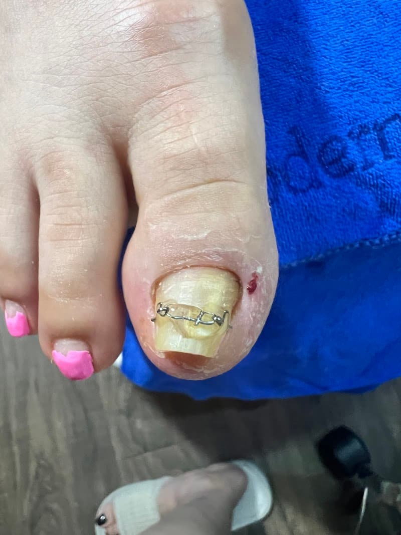 Modern Nails Studio 3