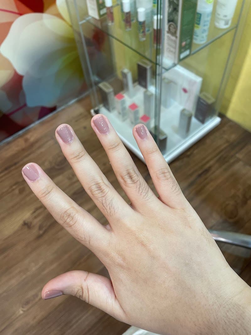 Blink Threading & Waxing Studio, Jalan Ampang 1