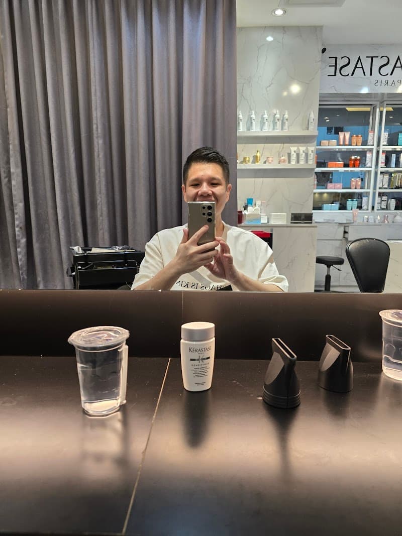 A-Saloon 1 Mont Kiara 5