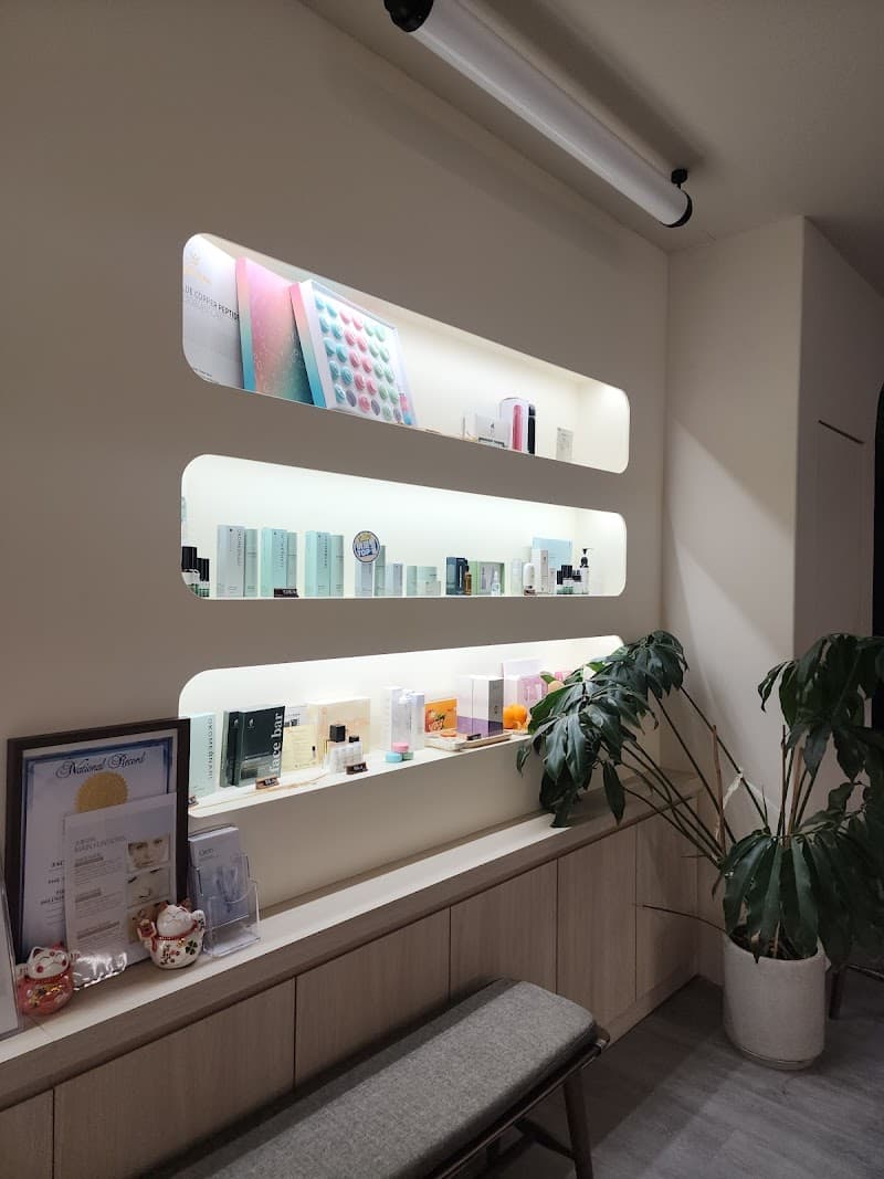 Face Bar X Hair Bar • Sri Petaling 2