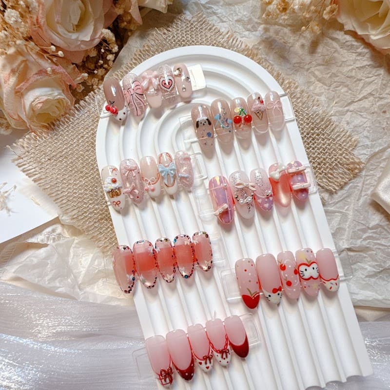 Luminous Cheras - Nail Salon (Manicure & Pedicure, Eyelash Extension, Embroidery) 3