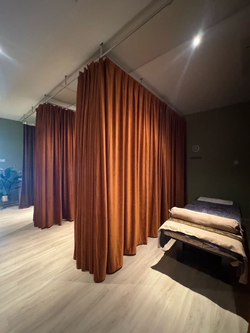 White Wood Spa & Wellness | Massage Spa Setia Indah, JB 新山按摩水疗 2