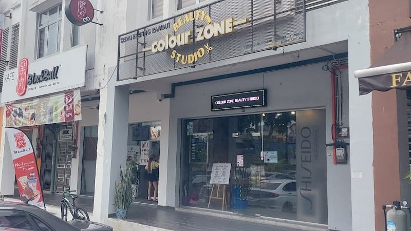 Colour Zone Beauty Studio 1
