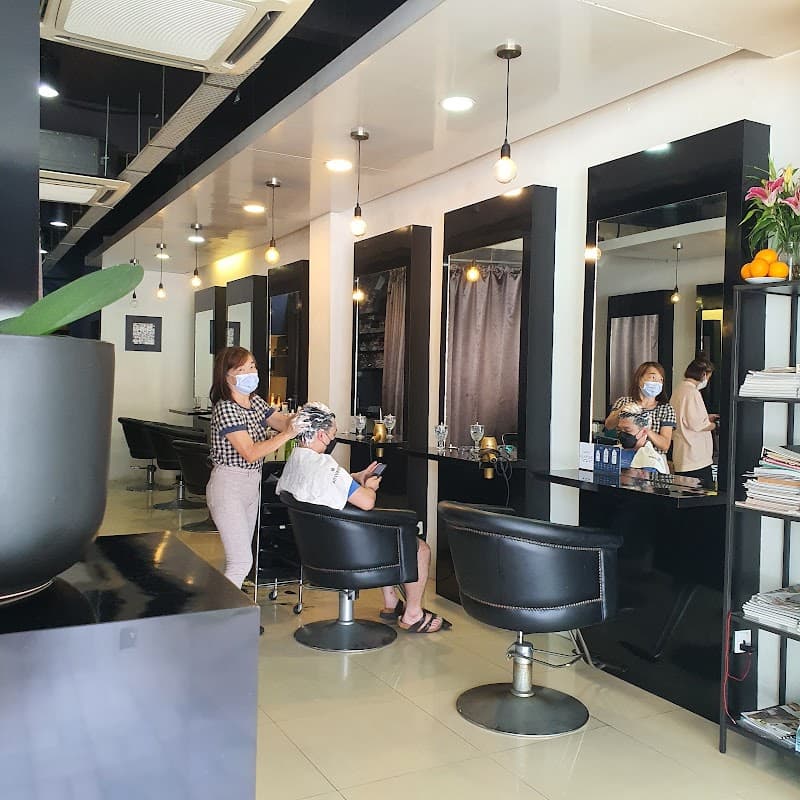 Tien Hair Salon 2
