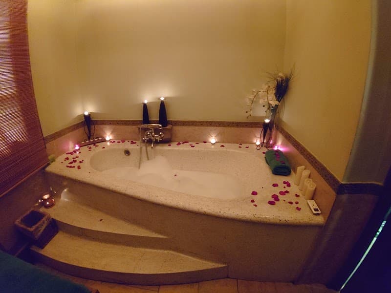 Ozmosis Day Spa (Bangsar) 3