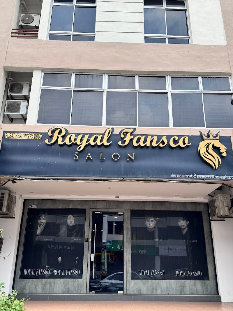 Royal Fansco Salon 1
