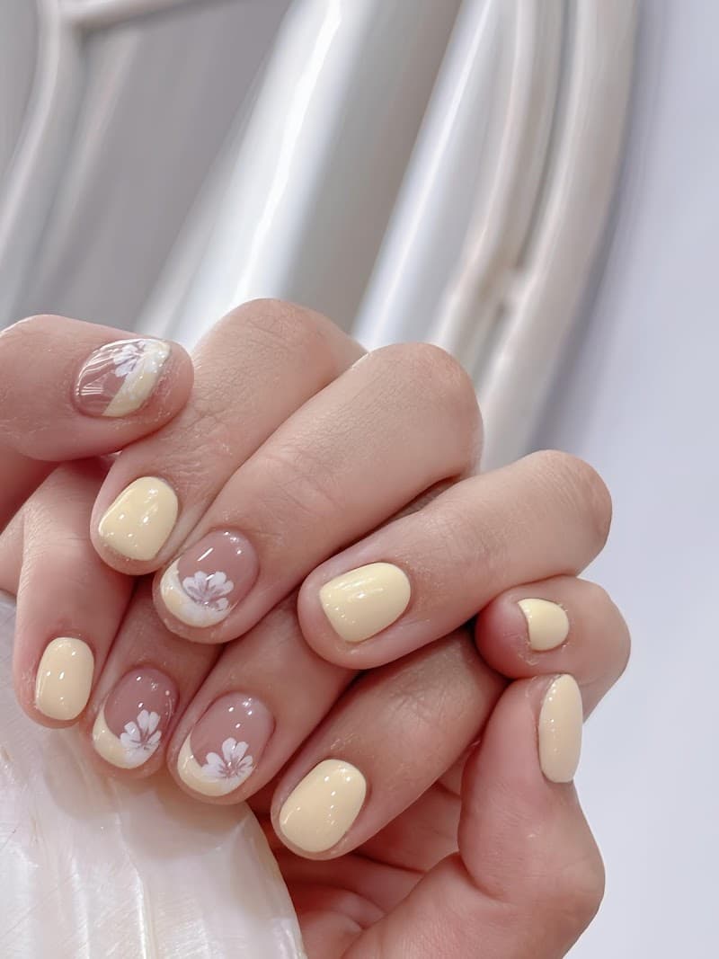 Natsu Nails Mont Kiara 1