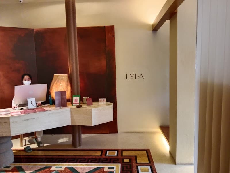 LYLA BEAUTY LOUNGE 4