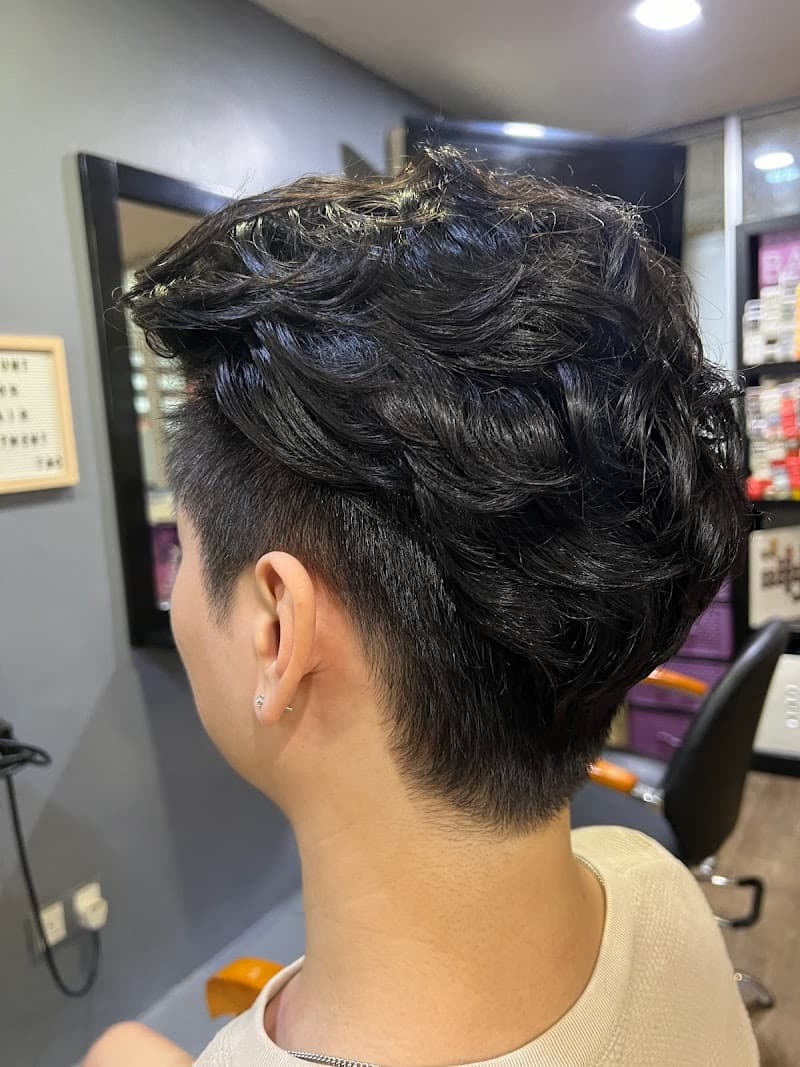 Jess Hair Studio 2