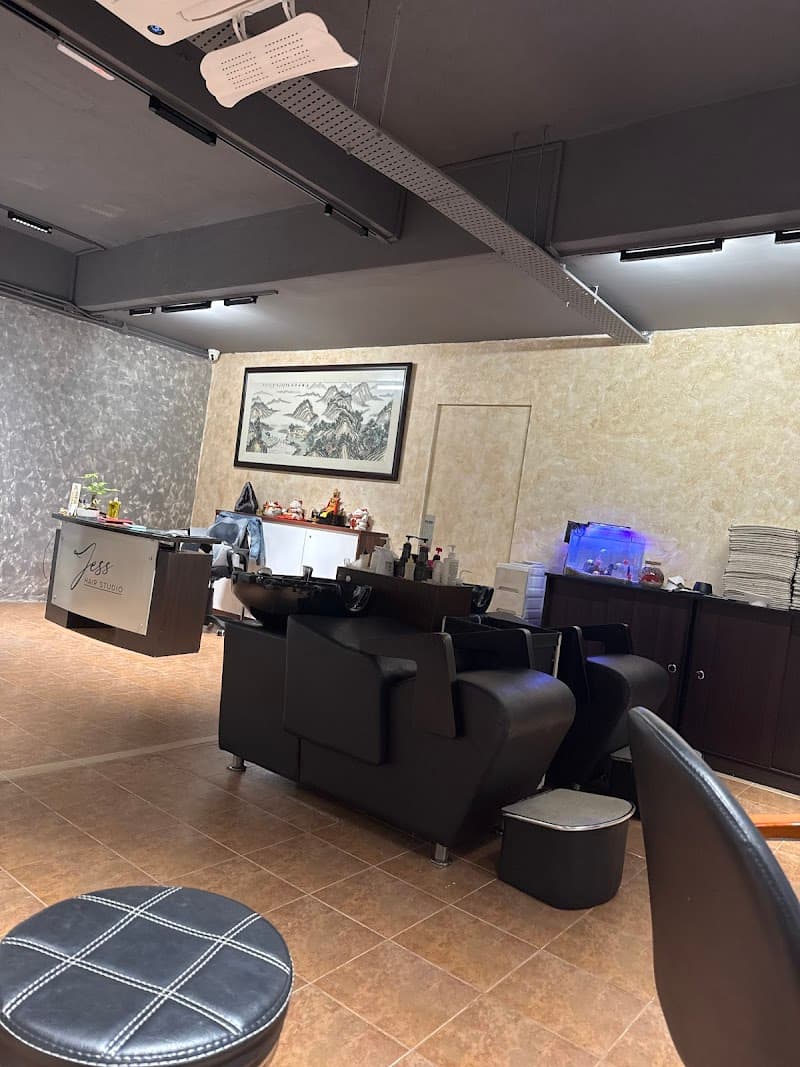 Jess Hair Studio 4