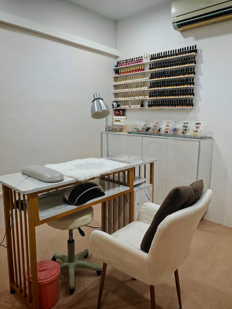 HK Beauty Kepong . 熹优美容 2
