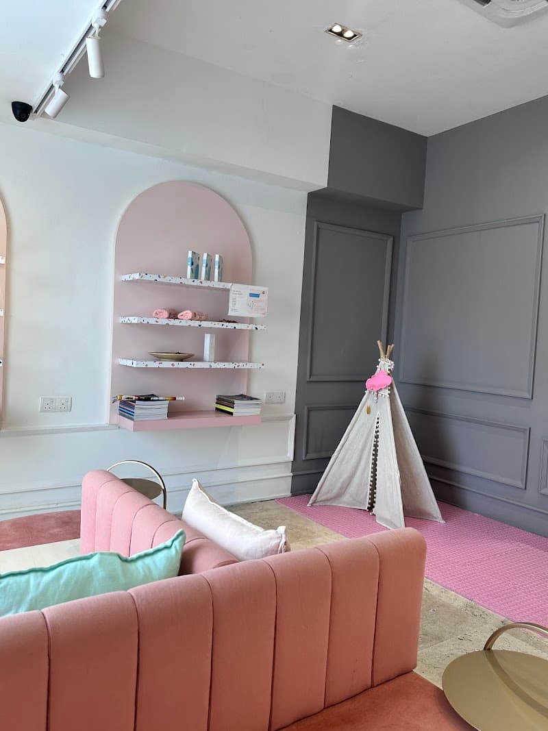 Roszen Beauty Bangsar 1