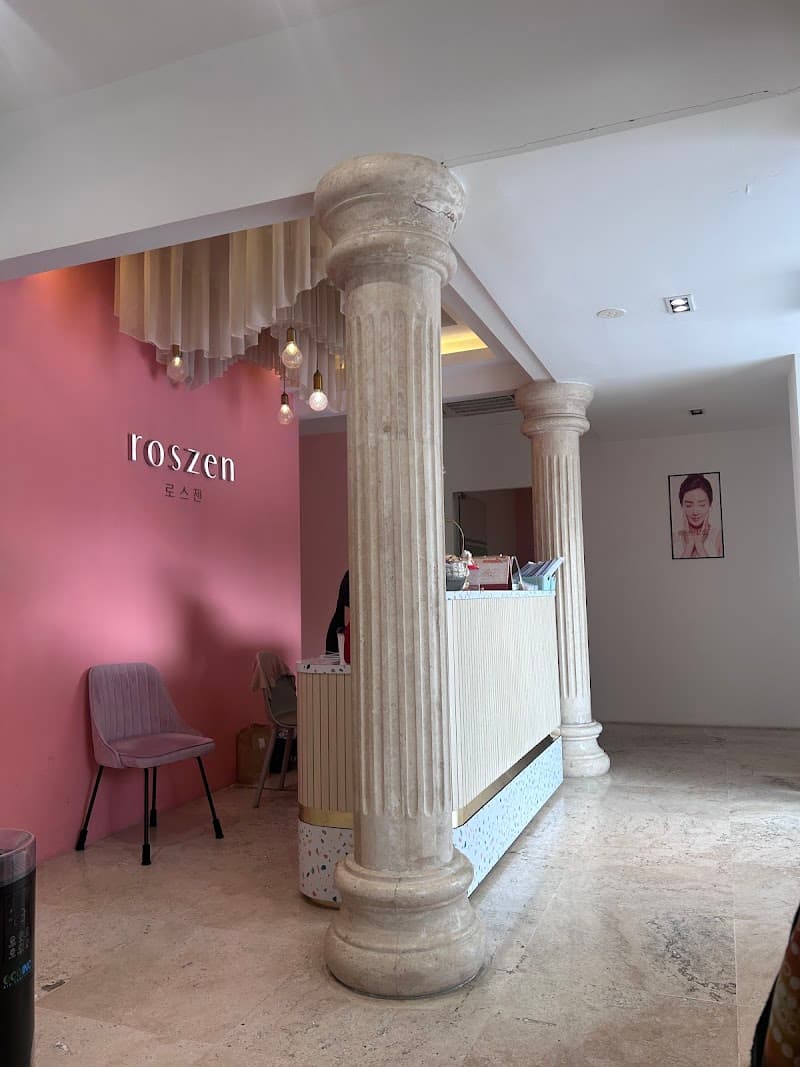Roszen Beauty Bangsar 2