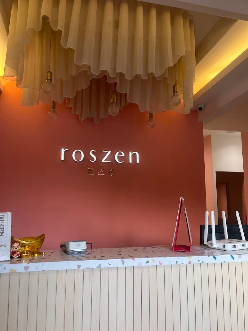 Roszen Beauty Bangsar 3